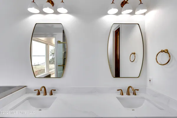 $889,900 | 1418 Windrose Drive, Brandon, MS 39047