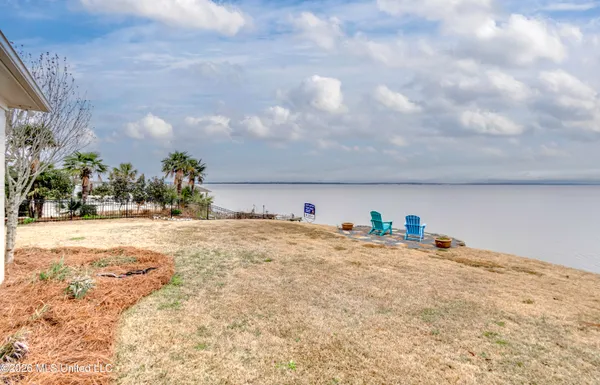 $889,900 | 1418 Windrose Drive, Brandon, MS 39047