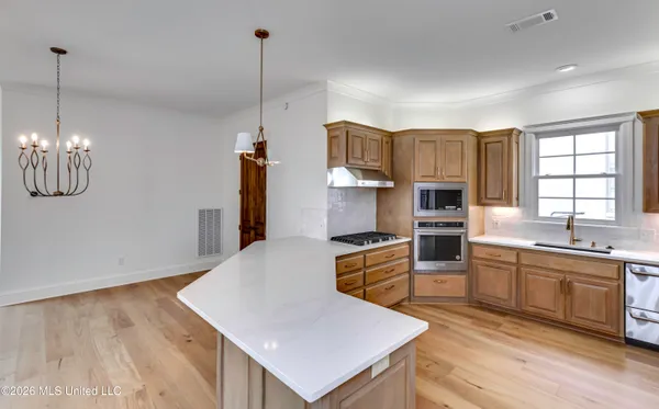 $889,900 | 1418 Windrose Drive, Brandon, MS 39047