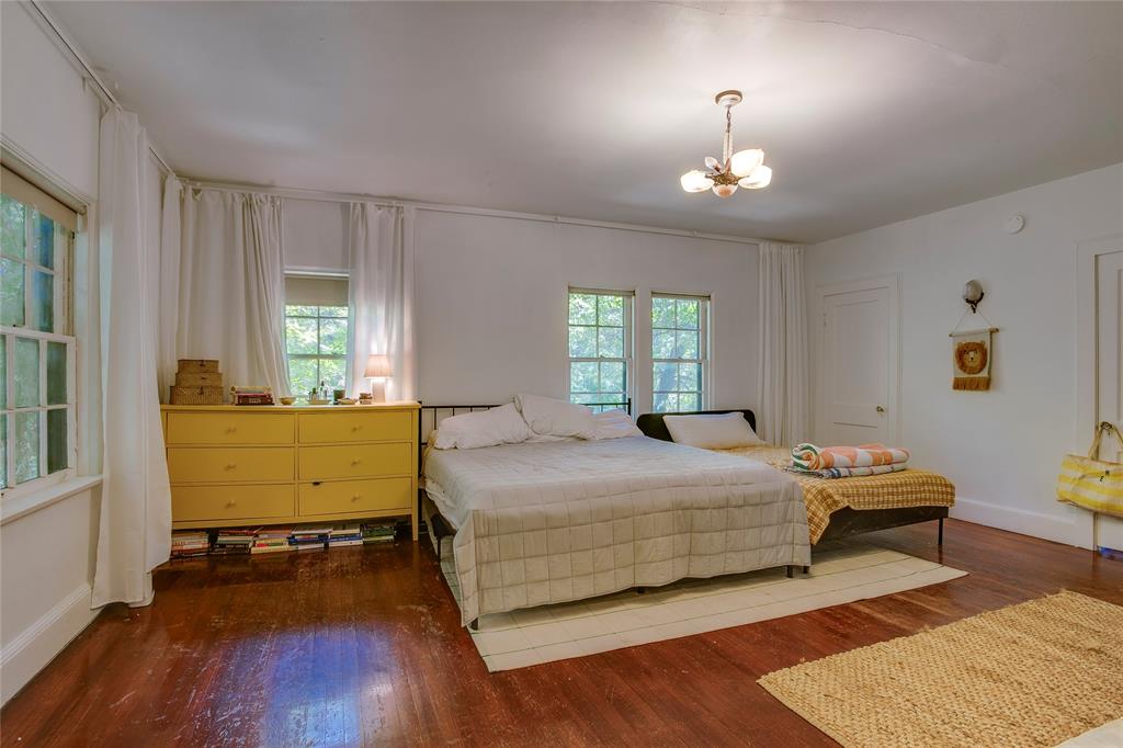 514 South Ravinia Drive Dallas, TX 75211 - Photo 26 of 40 Gallery Image 26