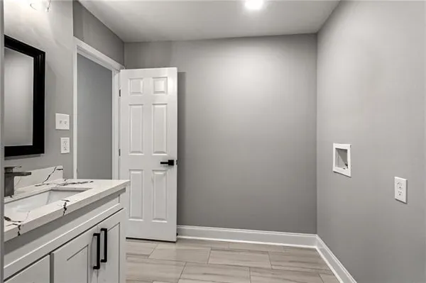 $4,500 | 917 Christana Place, Gretna, LA 70056