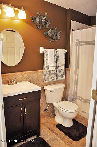 836 Crystal Spring Way St. Augustine, FL 32092 - Photo 21 of 36 Guest Bath