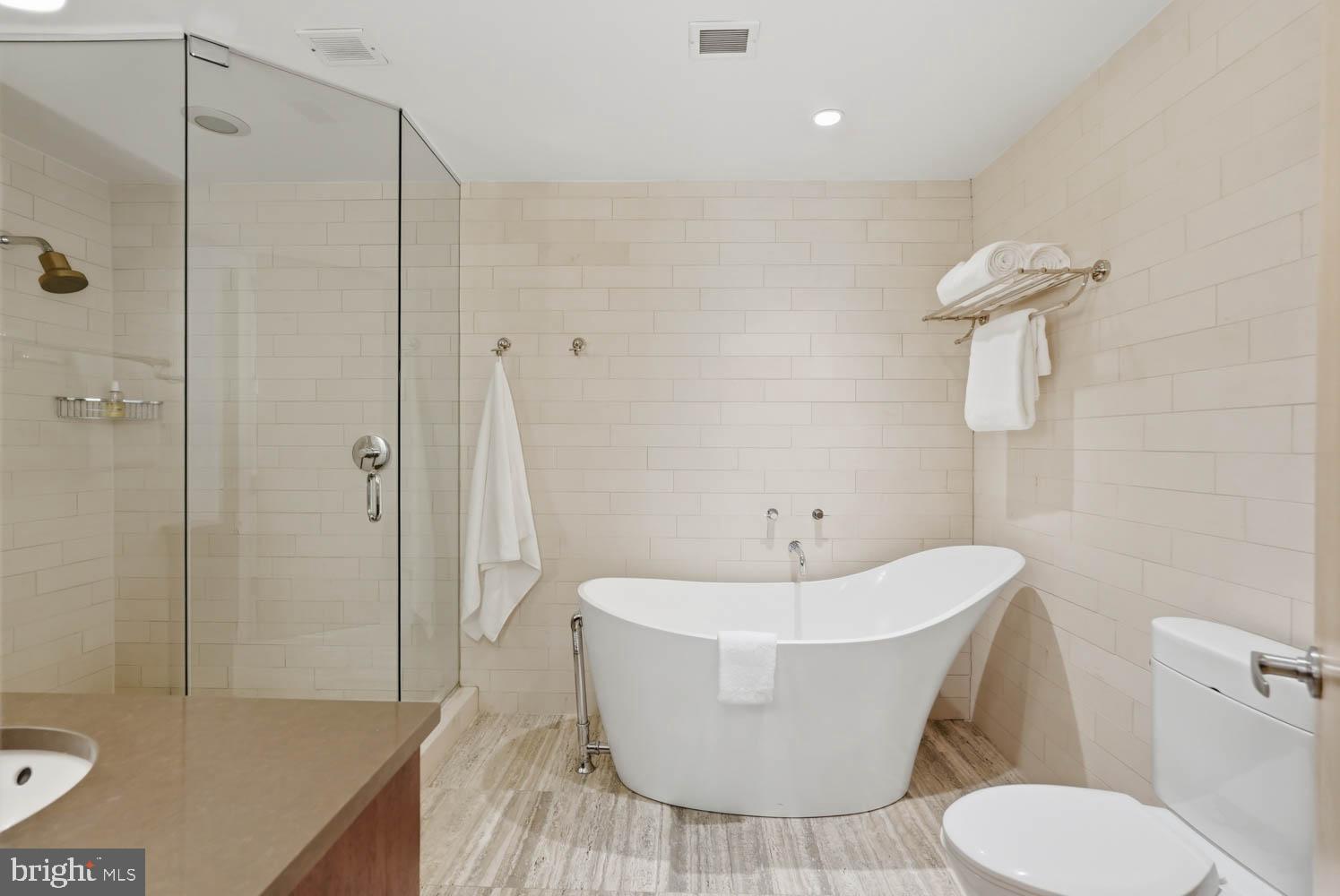 3251 Prospect Street Northwest, Unit 302 Washington, DC 20007 - Photo 15 of 32