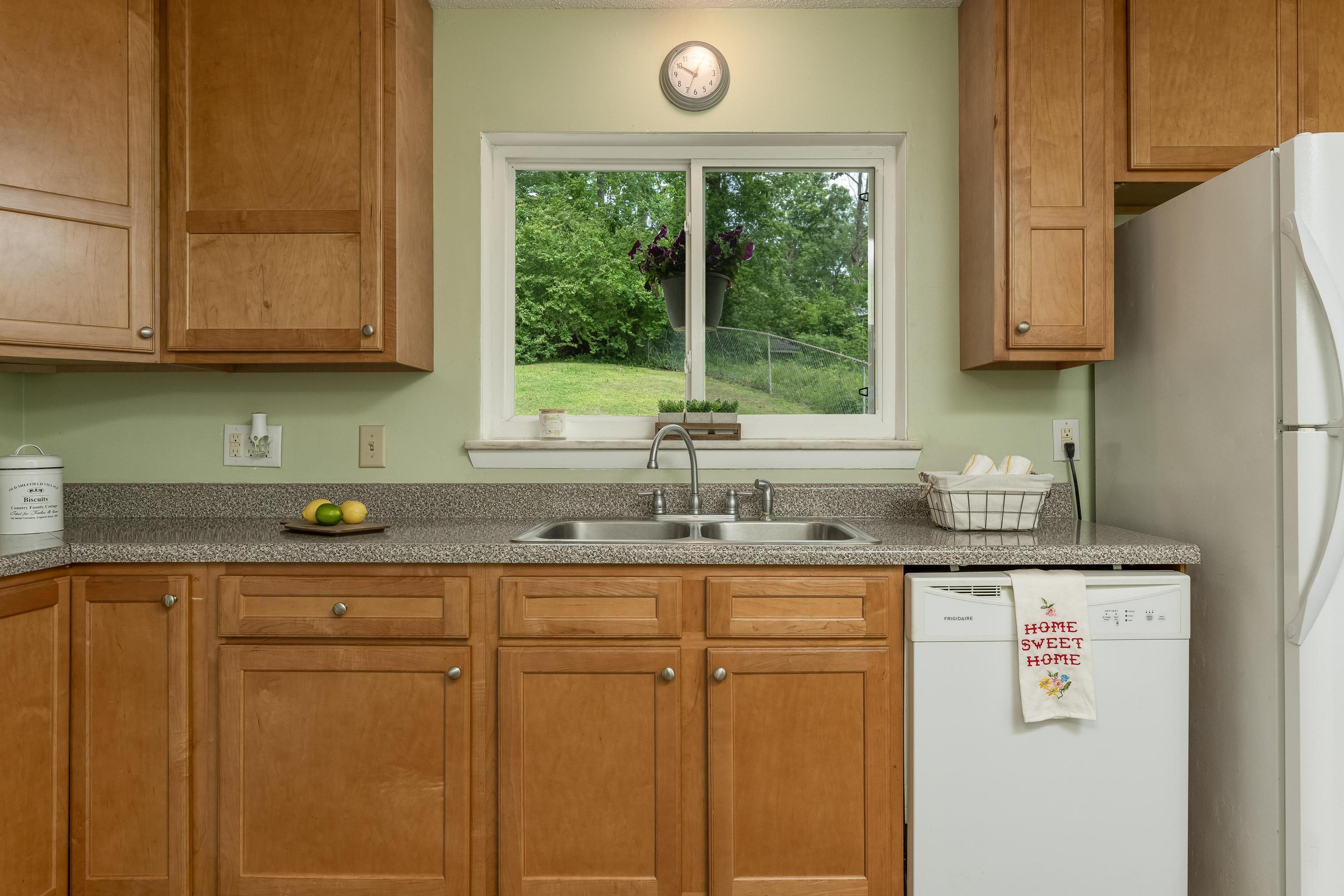 603 Intermont Road Chattanooga, TN 37415 - Photo 21 of 35 2023_05_May_603_Intermont_Rd_0026