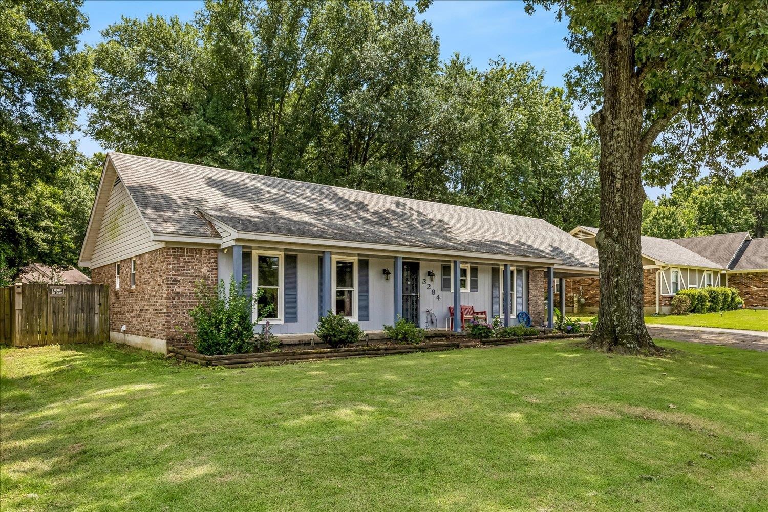 3284 Altruria Road Bartlett, TN 38134 - Photo 2 of 28 Ranch-style residence featuring a brick and siding exterior with a pitched roof