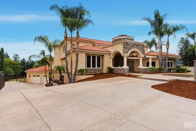 $1,975,000 | Undisclosed Address, Bakersfield, CA 93306