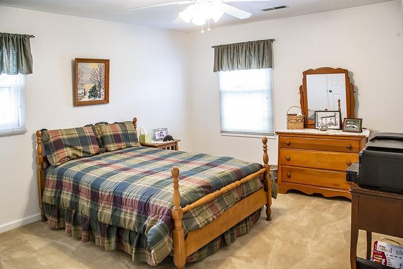 1704 Millbridge Road Salem, VA 24153 - Photo 32 of 47 IMG_8306efb