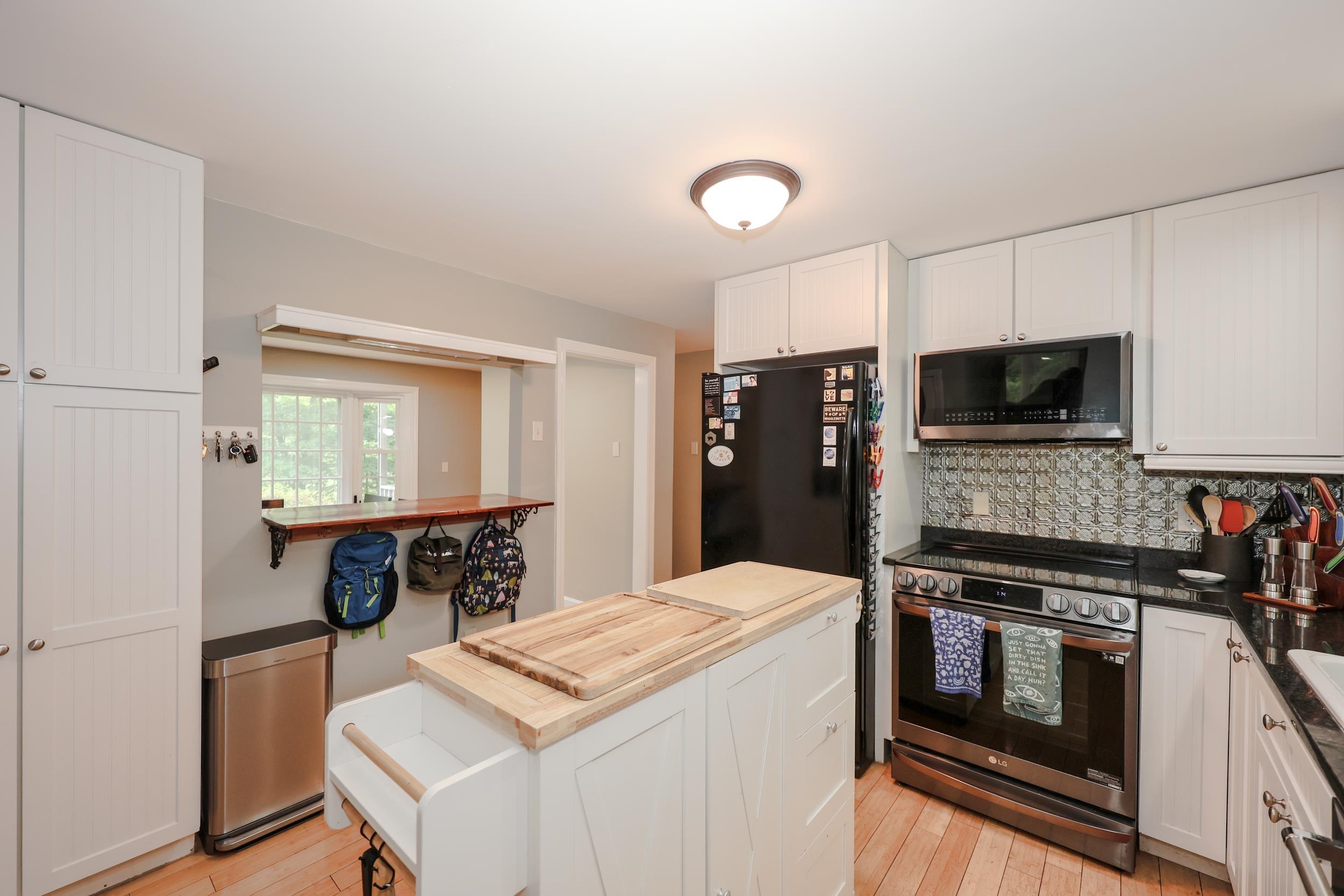 1 Woodridge Road Durham, NH 03824 - Photo 13 of 42