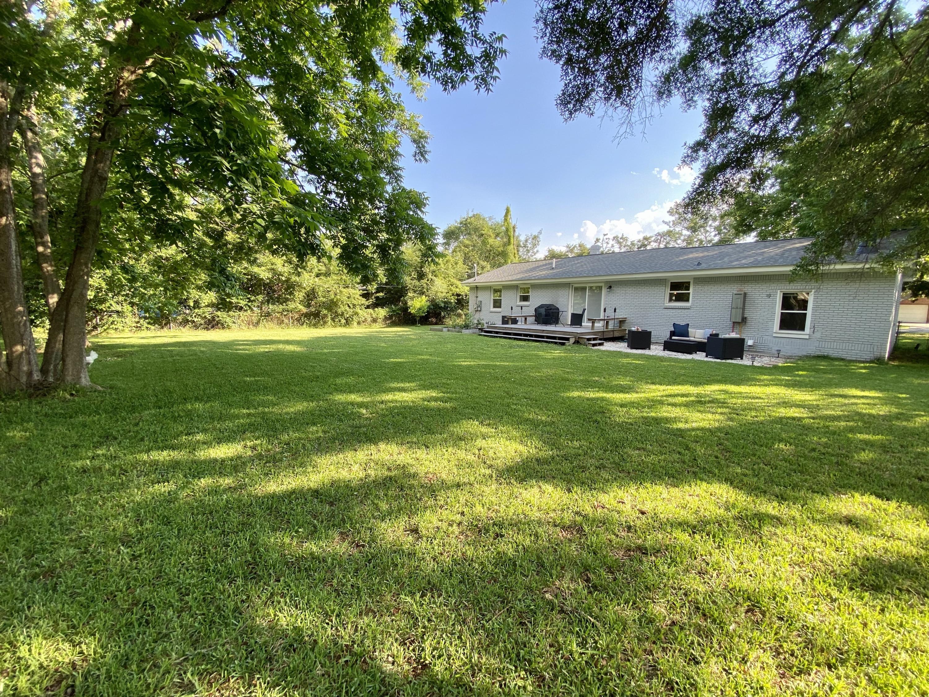 854 Dills Bluff Road Charleston, SC 29412 - Photo 34 of 36 Yard