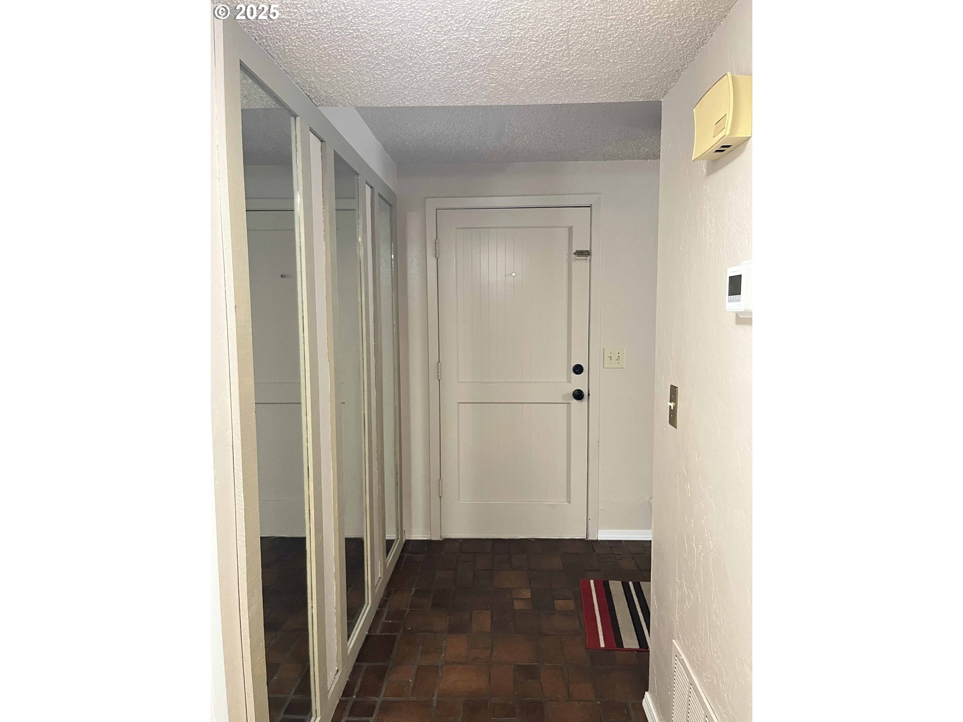 2215 24th Street Florence, OR 97439 - Photo 20 of 31 a view of an empty room