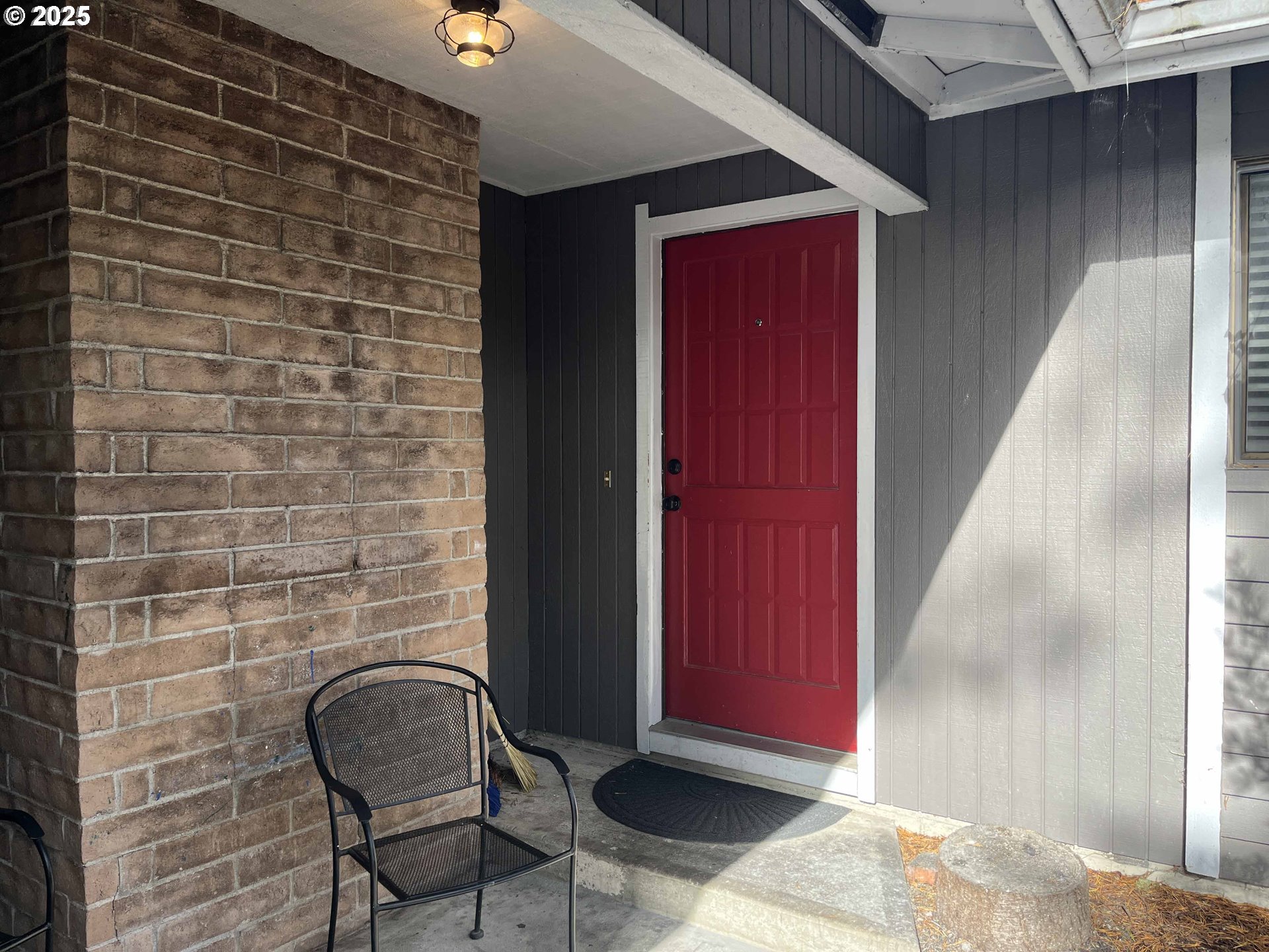 2215 24th Street Florence, OR 97439 - Photo 4 of 31