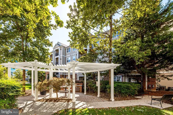 $2,450 | 12913 Centre Park Circle, Unit 207, Herndon, VA 20171