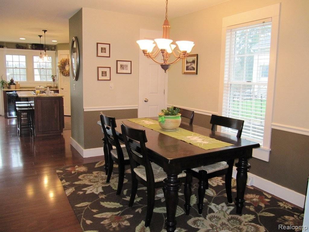 403 West 2nd Street Rochester, MI 48307 - Photo 11 of 25 Dining Room