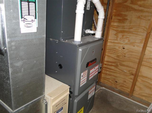 4093 Peters Road Columbiaville, MI 48421 - Photo 17 of 32 New High Efficiency Furnace.jpg