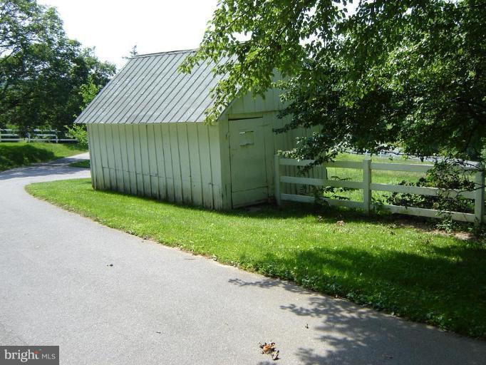 2200 Link Road Silver Spring, MD 20905 - Photo 5 of 10 Garden Houe