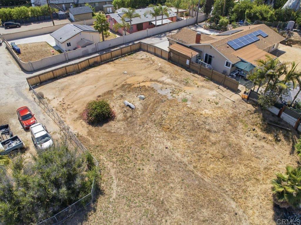 564 Rolling Hills Road Vista, CA 92083 - Photo 14 of 30