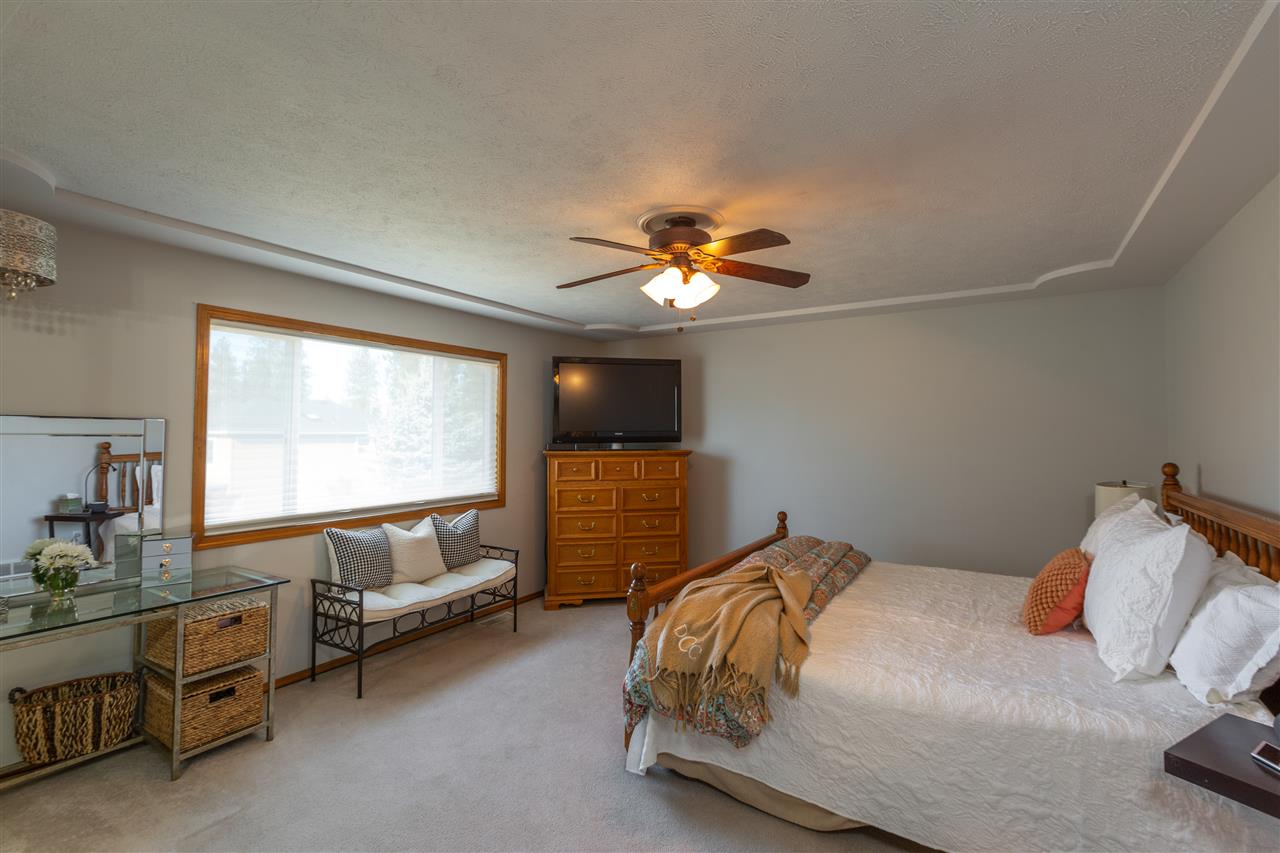 15529 North Lloyd Road Mead, WA 99021 - Photo 11 of 20