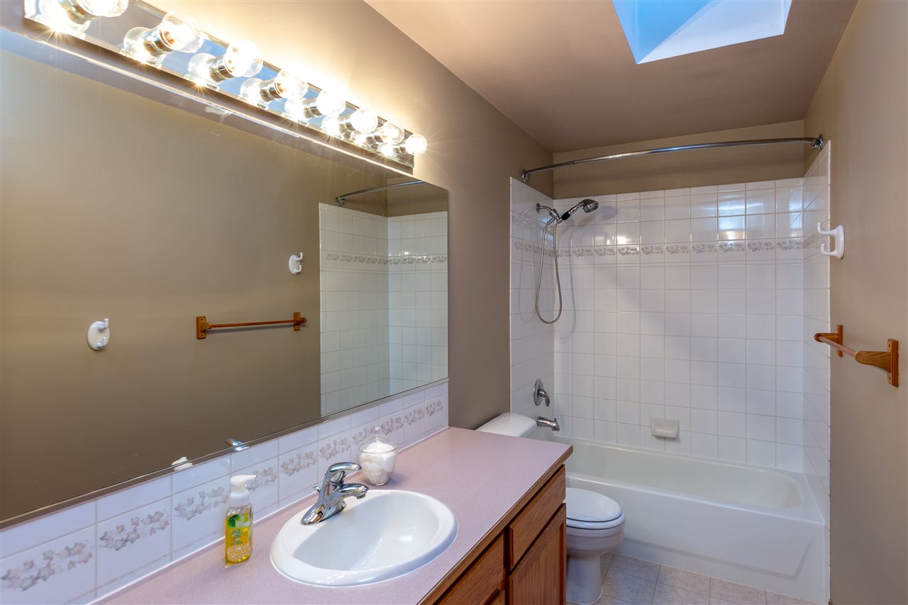 15529 North Lloyd Road Mead, WA 99021 - Photo 14 of 20
