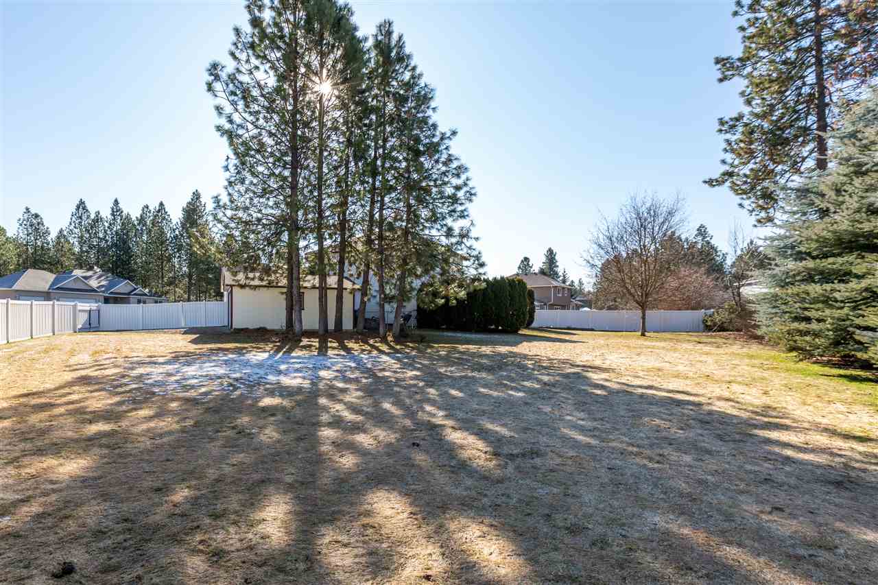 15529 North Lloyd Road Mead, WA 99021 - Photo 19 of 20