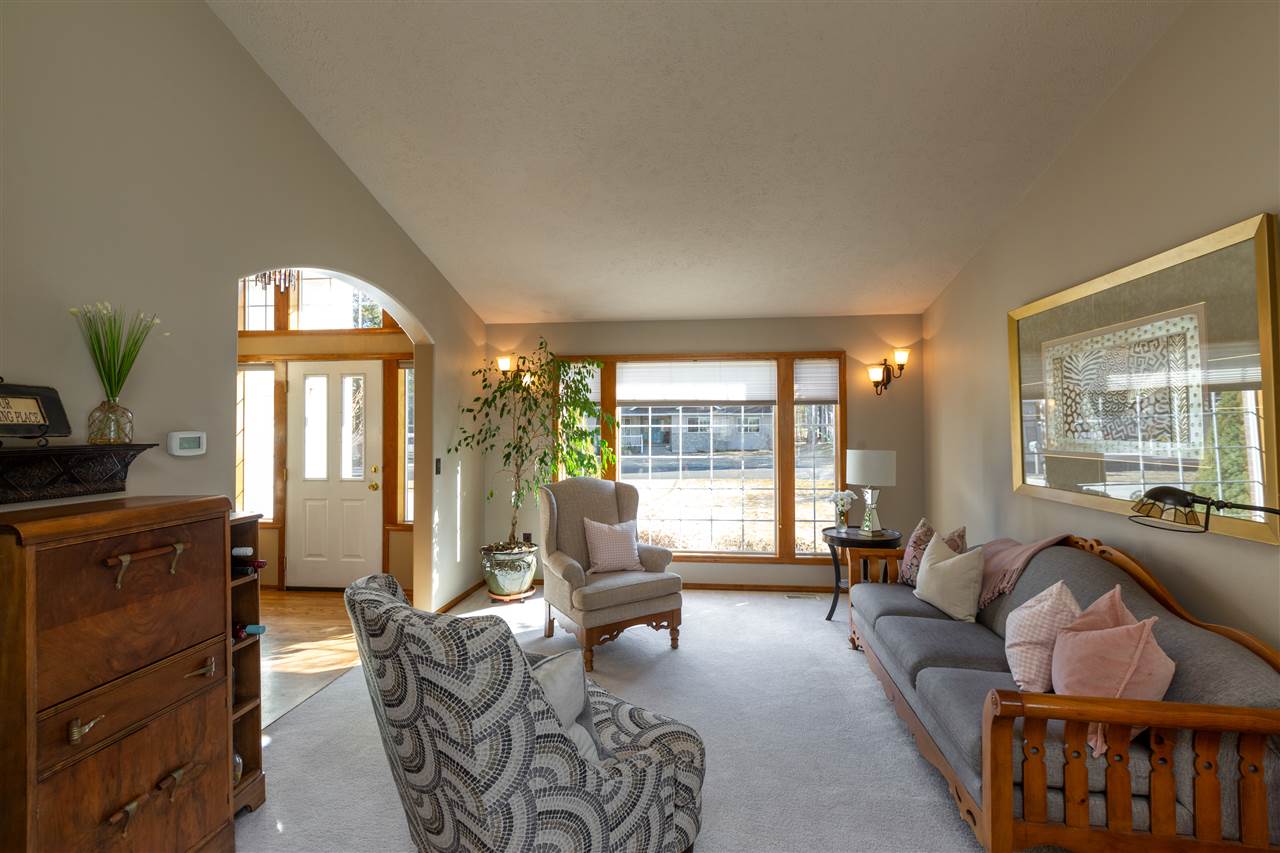 15529 North Lloyd Road Mead, WA 99021 - Photo 3 of 20
