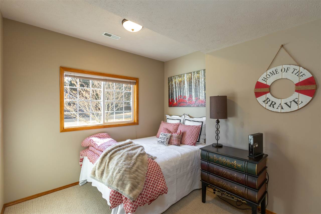 15529 North Lloyd Road Mead, WA 99021 - Photo 10 of 20