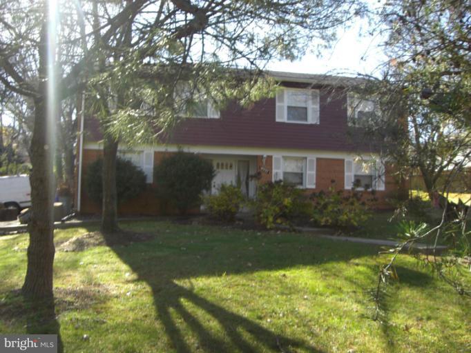 10222 Royal Road Silver Spring, MD 20903 - Photo 2 of 9 Exterior (Front)