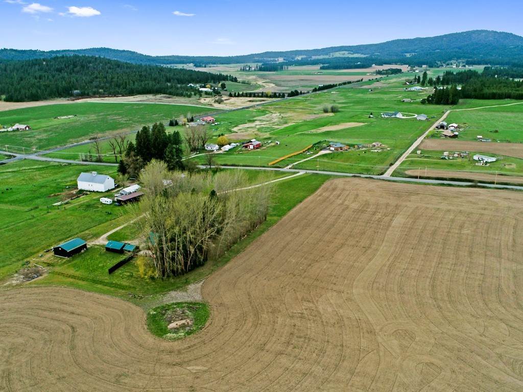 27410 North Spotted Road Deer Park, WA 99006 - Photo 19 of 20 Gallery Image 19