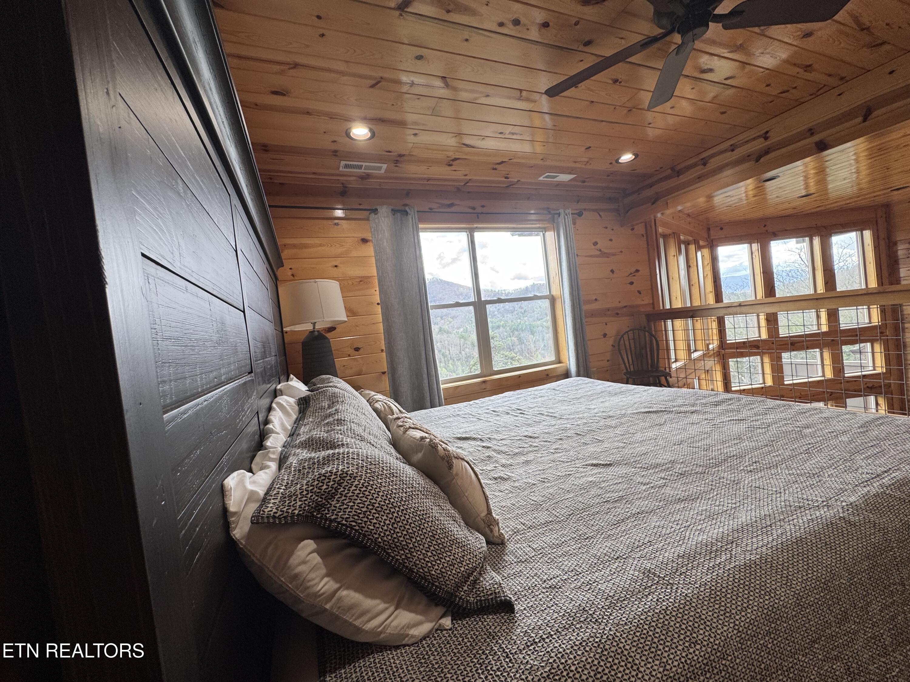4228 Wears Valley Road, Unit 181 Sevierville, TN 37862 - Photo 21 of 30 IMG_4001