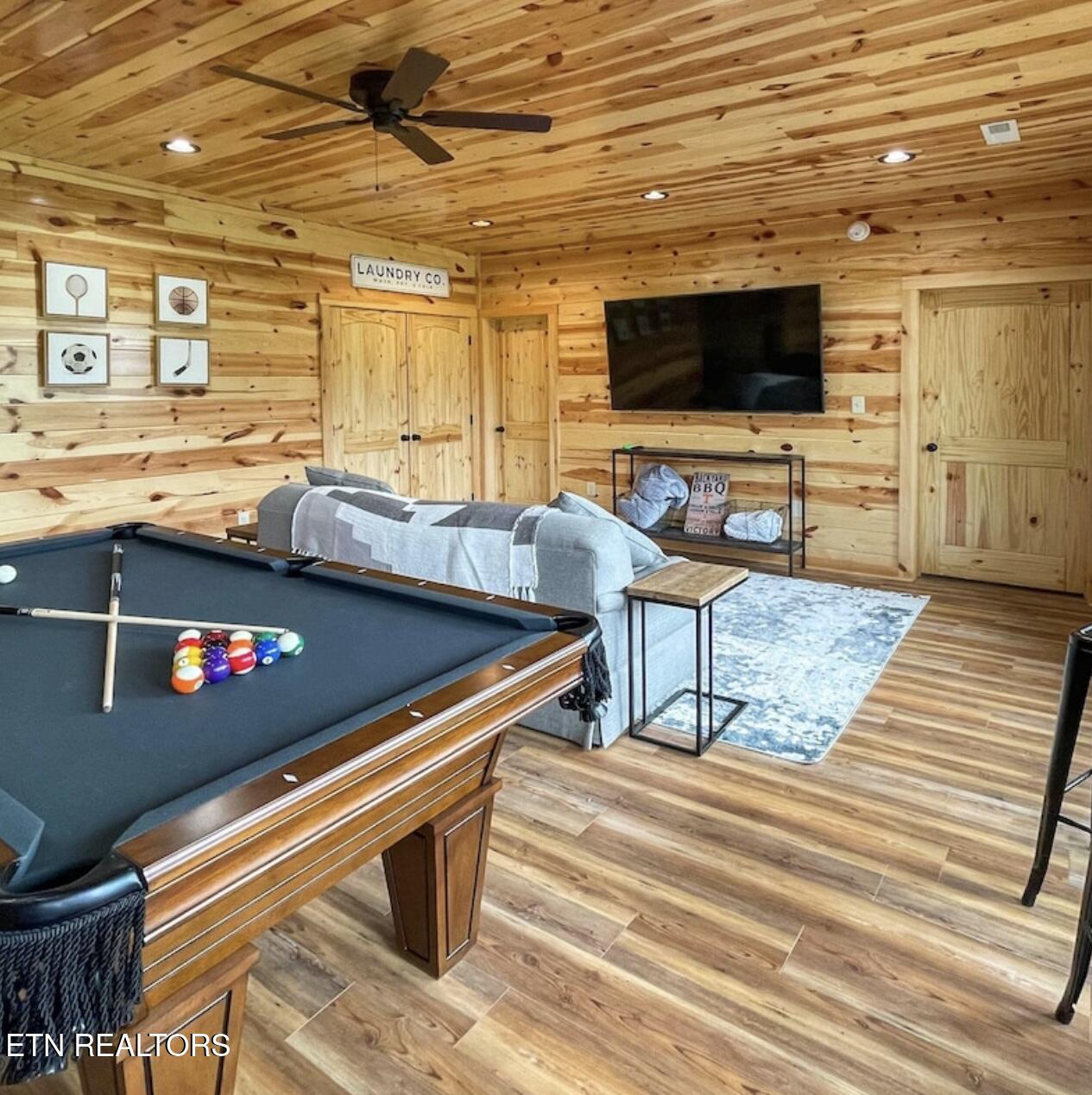 4228 Wears Valley Road, Unit 181 Sevierville, TN 37862 - Photo 25 of 30 IMG_3857