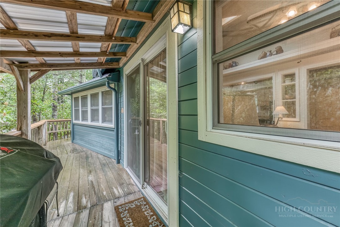 369 Windridge Road Newland, NC 28657 - Photo 27 of 34