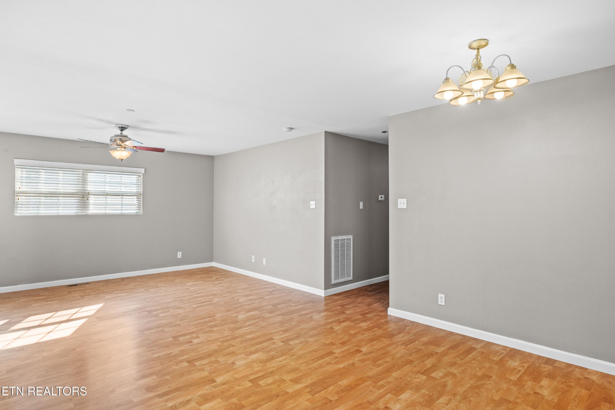 1606 Sevierville Road Maryville, TN 37804 - Photo 21 of 37 Gallery Image 21