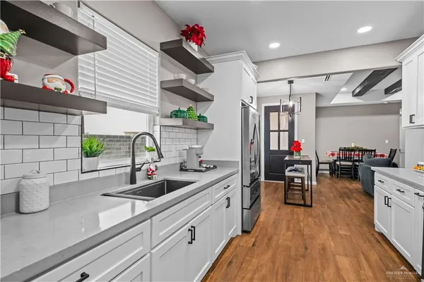 $288,000 | 801 North Buxton Avenue, Edinburg, TX 78541