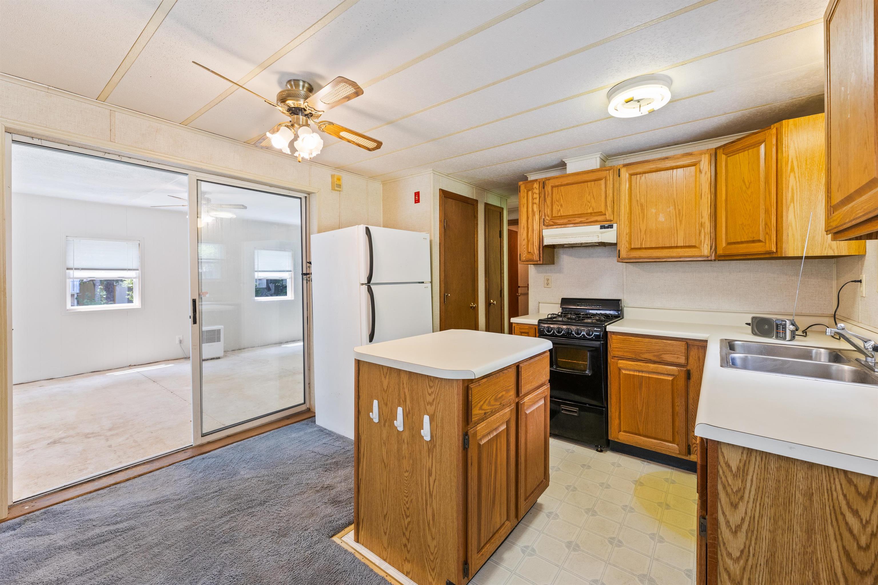74 Fern Circle Fitzwilliam, NH 03447 - Photo 11 of 28