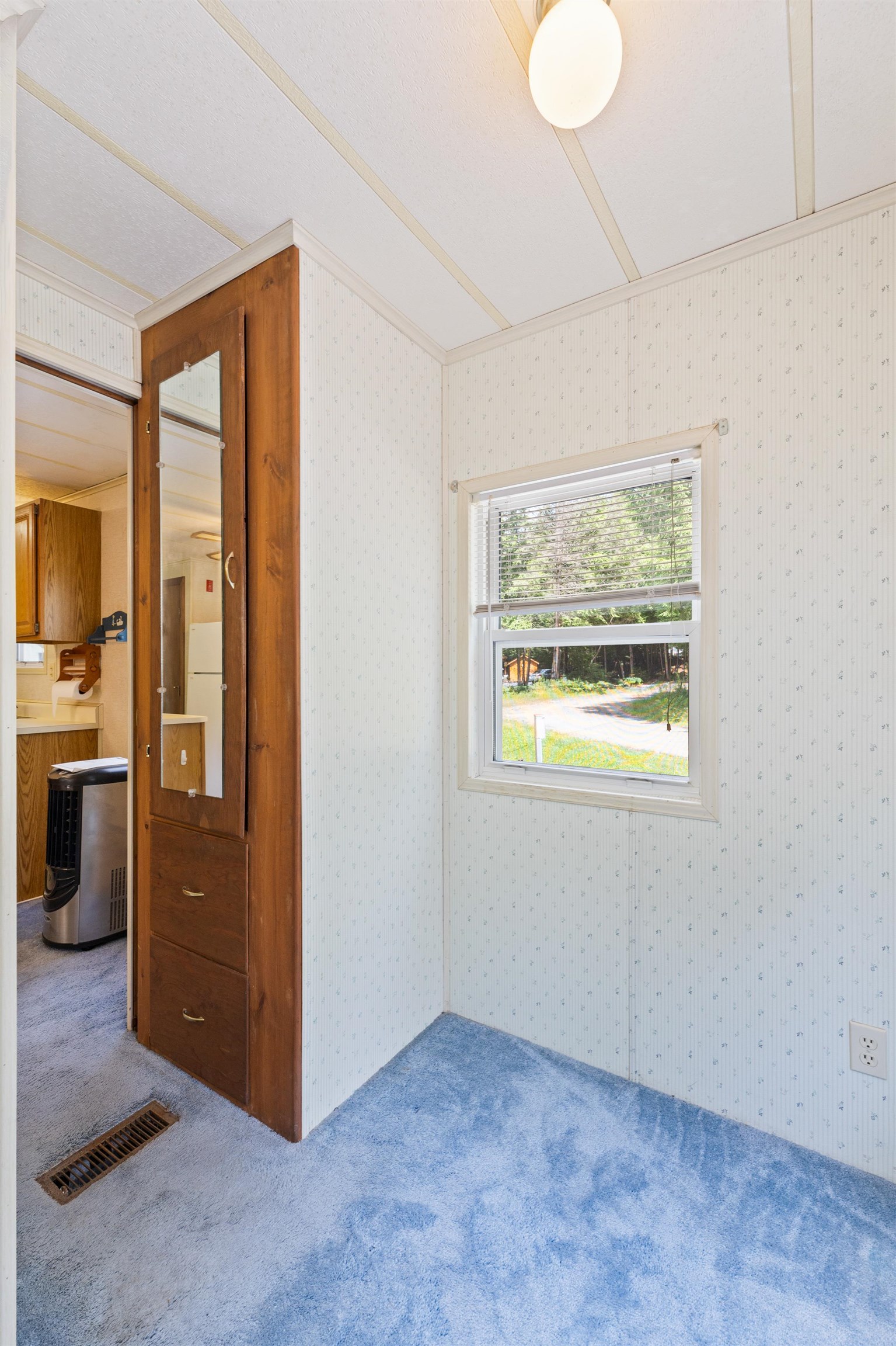 74 Fern Circle Fitzwilliam, NH 03447 - Photo 14 of 28