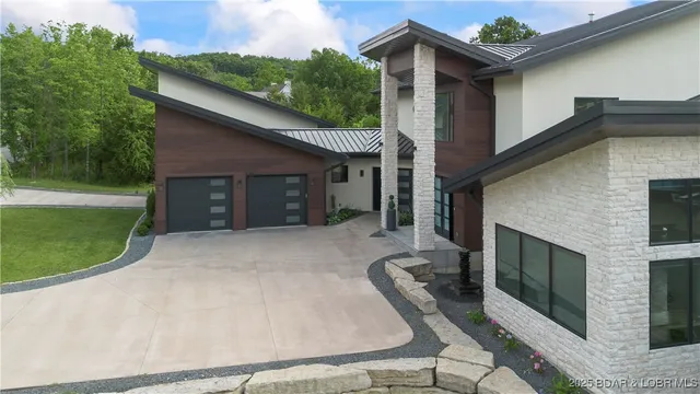 $3,600,000 | 117 Lost Spike Court, Camdenton, MO 65020