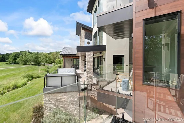 $3,600,000 | 117 Lost Spike Court, Camdenton, MO 65020