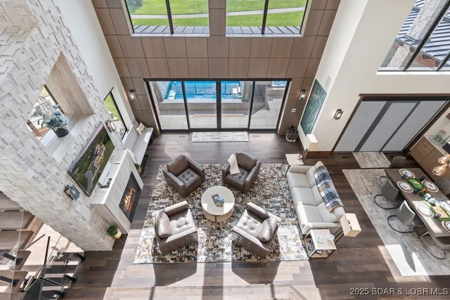 $3,600,000 | 117 Lost Spike Court, Camdenton, MO 65020