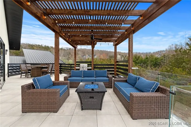 $3,600,000 | 117 Lost Spike Court, Camdenton, MO 65020