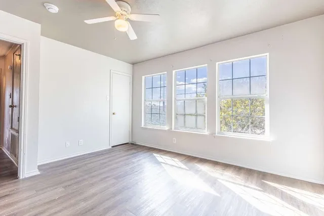 $2,799 | 1422 Meadow Parkway, San Marcos, TX 78666