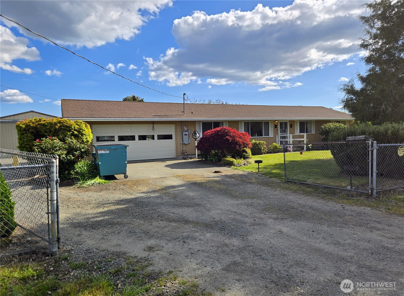14615 Mud Run Road Southeast Yelm, WA 98597 - Photo 4 of 26