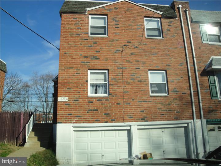 12415 Barbary Road Philadelphia, PA 19154 - Photo 1 of 8 Exterior
