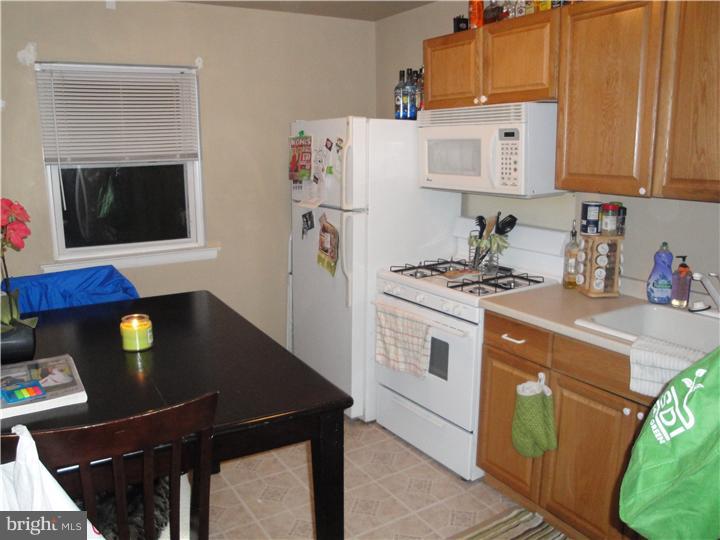12415 Barbary Road Philadelphia, PA 19154 - Photo 4 of 8 Unit #1