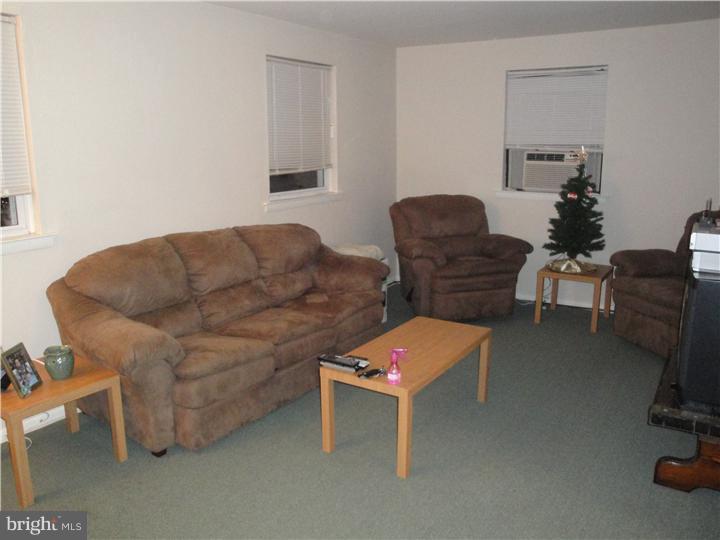 12415 Barbary Road Philadelphia, PA 19154 - Photo 6 of 8 Unit #2