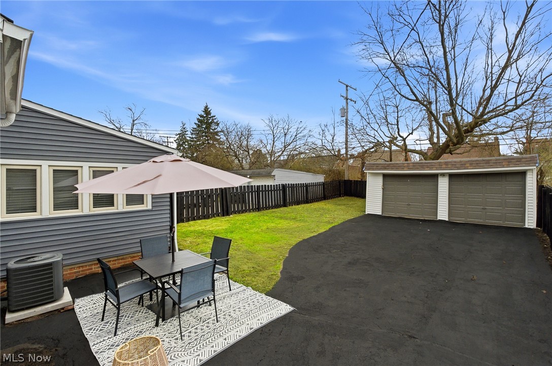 4046 Stilmore Road Cleveland, OH 44121 - Photo 42 of 45 Gallery Image 42