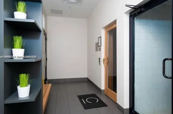 $3,800 | 151 Southeast 1st Street, Unit 3111, Miami, FL 33131