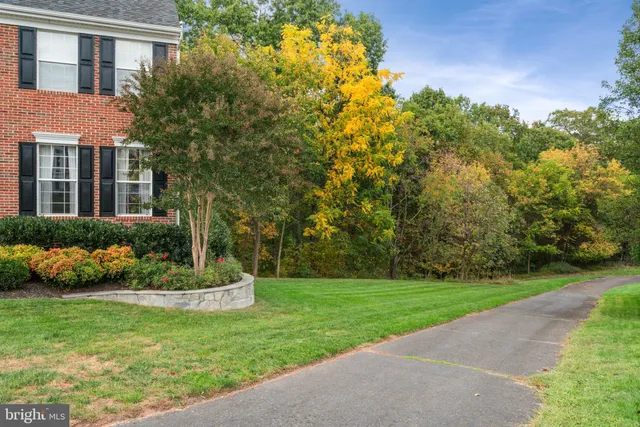 $999,000 | 20848 Great Falls Forest Drive, Sterling, VA 20165