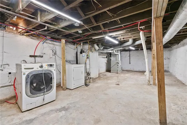 a picture of city view