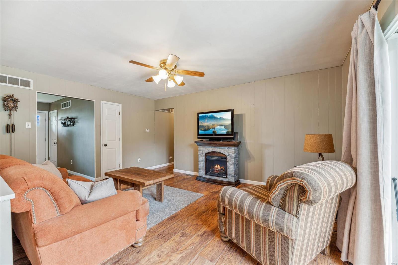 109 Timka Drive Ballwin, MO 63011 - Photo 8 of 22