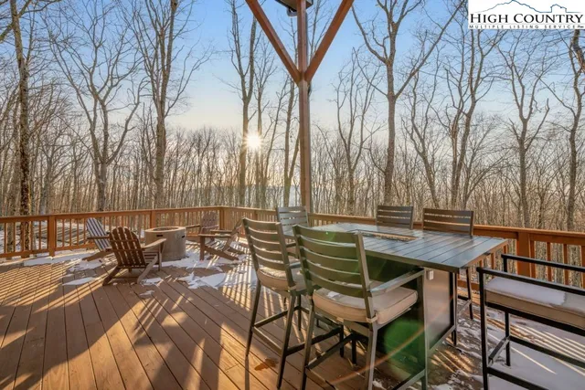 a view of deck with patio