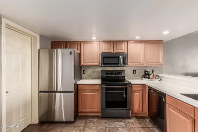 $235,000 | 19601 North 7th Street, Unit 1005, Phoenix, AZ 85024